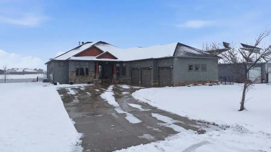 4734 6th Street W, West Fargo, ND 58078 - #2