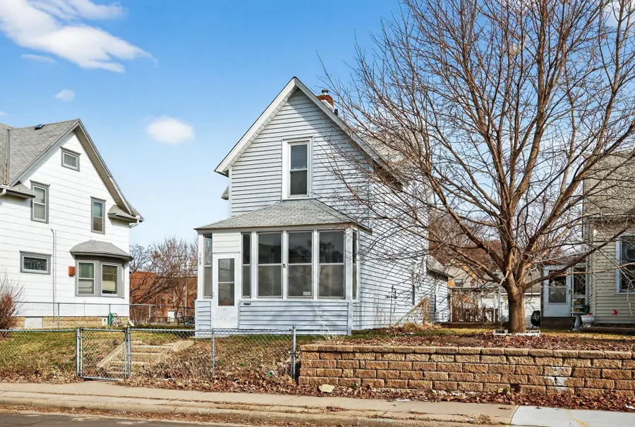 109 Atwater Street, Saint Paul, MN 55117 - #2