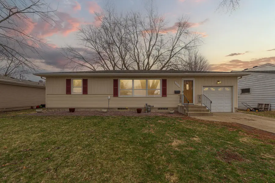 1443 Lincoln Avenue, Owatonna, MN 55060 - #2