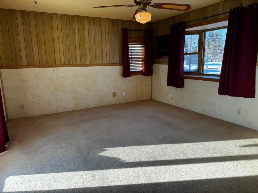 801 Troendle Street Se, Mapleton, MN 56065 - #2