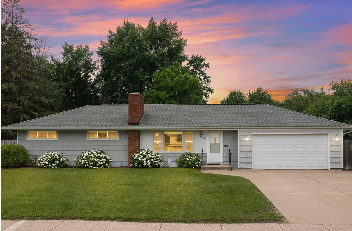 9230 Portland Avenue S, Bloomington, MN 55420 - #1