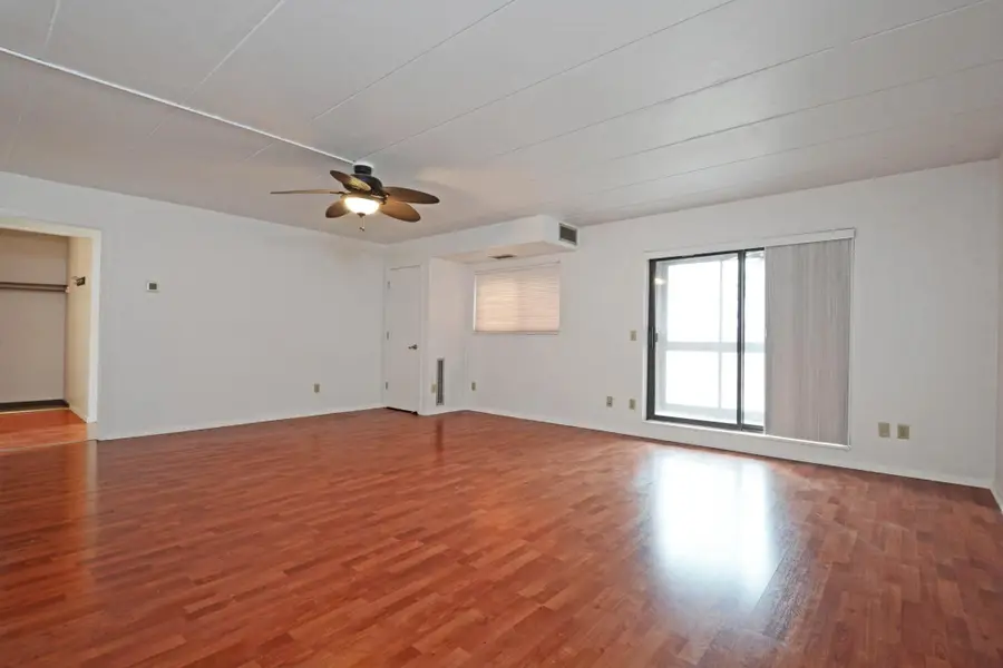 3320 Louisiana Avenue S #106, Saint Louis Park, MN 55426 - #3