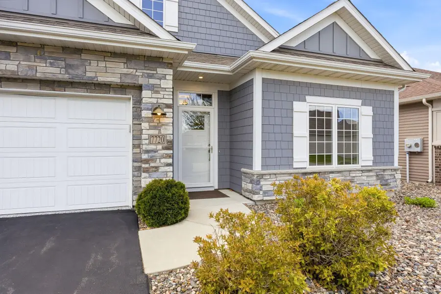 7720 Vincent Drive, Victoria, MN 55386 - #2