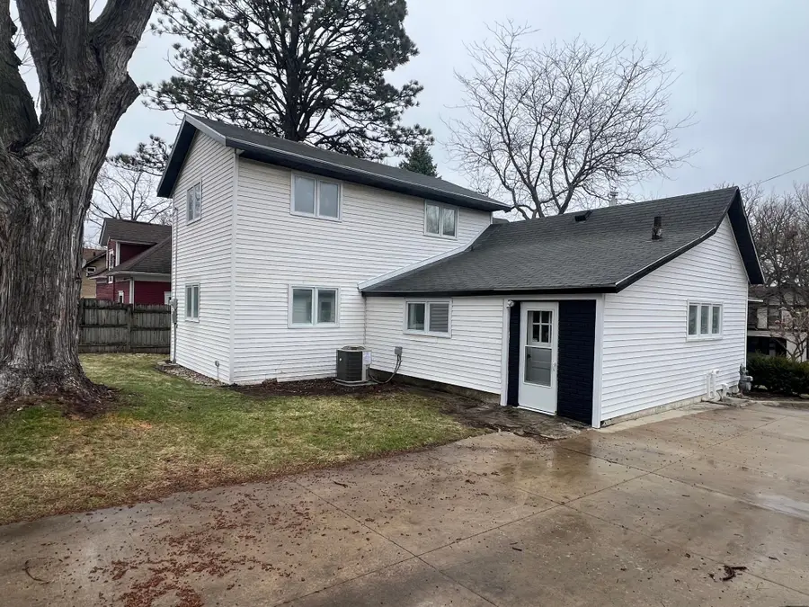 118 Franklin Avenue, Owatonna, MN 55060 - #3