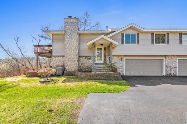 5712 Royal Oaks Drive, Shoreview, MN 55126