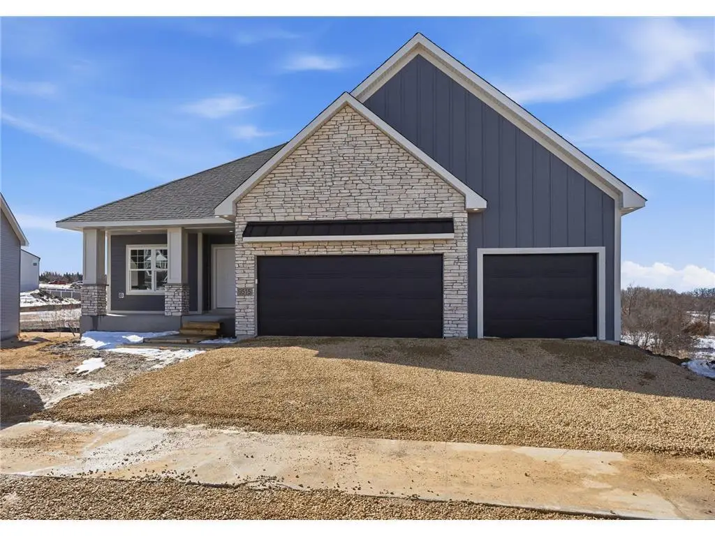 19966 Hiawatha Ct, Lakeville, MN 55044 - #1