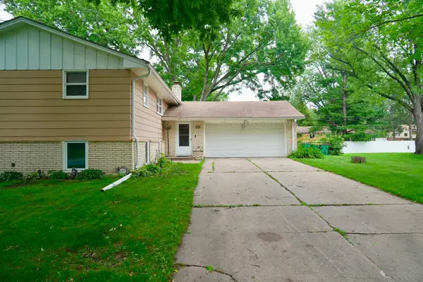 7018 James Avenue N, Brooklyn Center, MN 55430