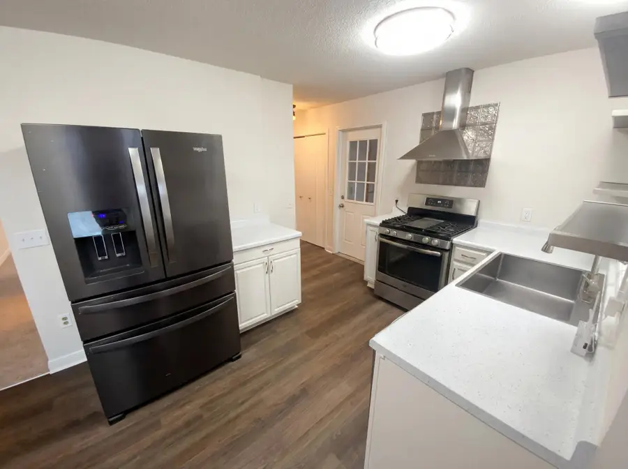 9429 Harkness Avenue S, Cottage Grove, MN 55016 - #3