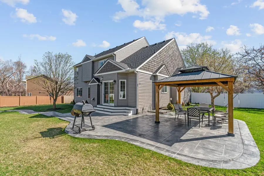 9154 Edinburgh Lane, Woodbury, MN 55125 - #2