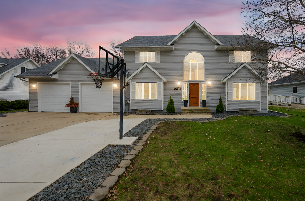 3819 Cedar Creek Court, Fairmont, MN 56031 - #1