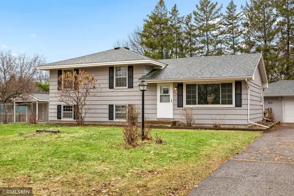 9501 Oliver Avenue N, Brooklyn Park, MN 55444