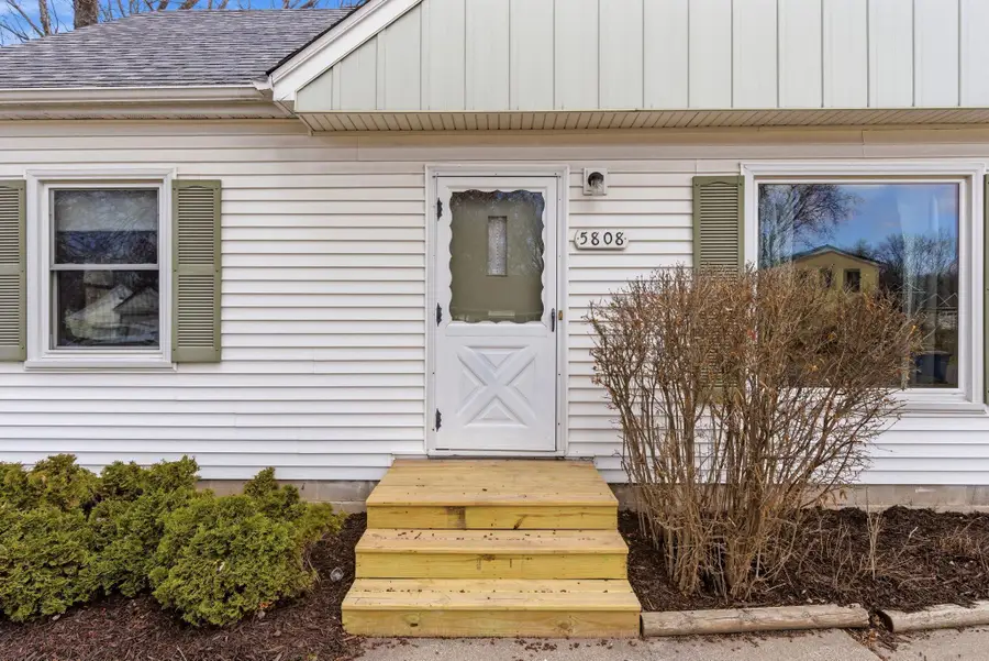 5808 Nevada Avenue N, Crystal, MN 55428 - #2