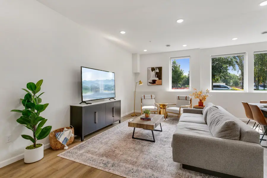 3310 Lyndale Avenue S, Minneapolis, MN 55408 - #2