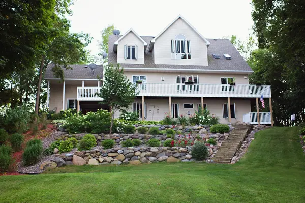 28750 Glader Boulevard, Lindstrom, MN 55045