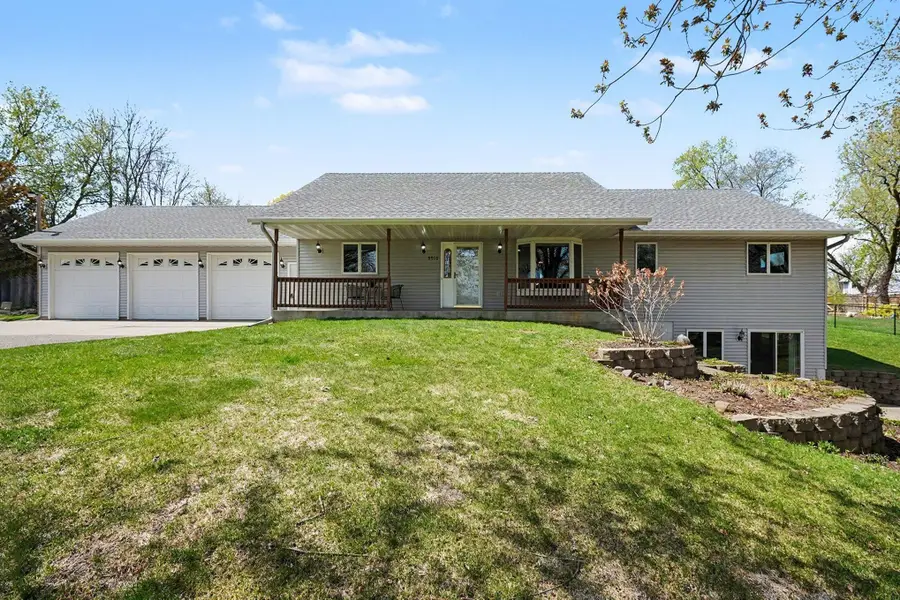 9910 Brookview Road, Woodbury, MN 55125 - #2
