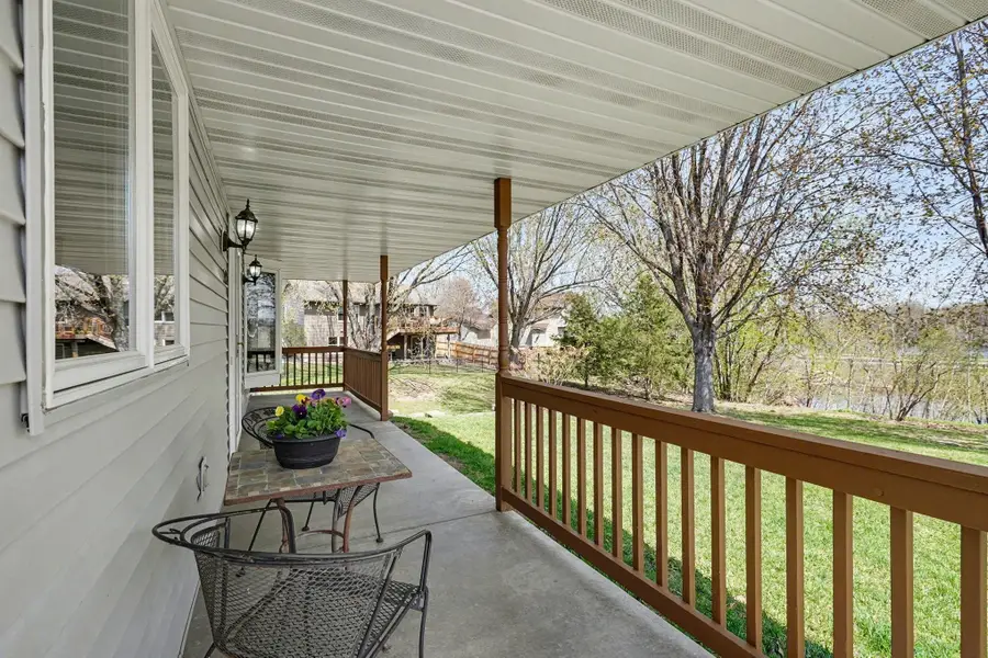 9910 Brookview Road, Woodbury, MN 55125 - #3