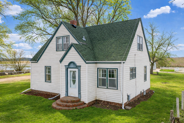 10550 New Prague Boulevard, New Prague, MN 56071