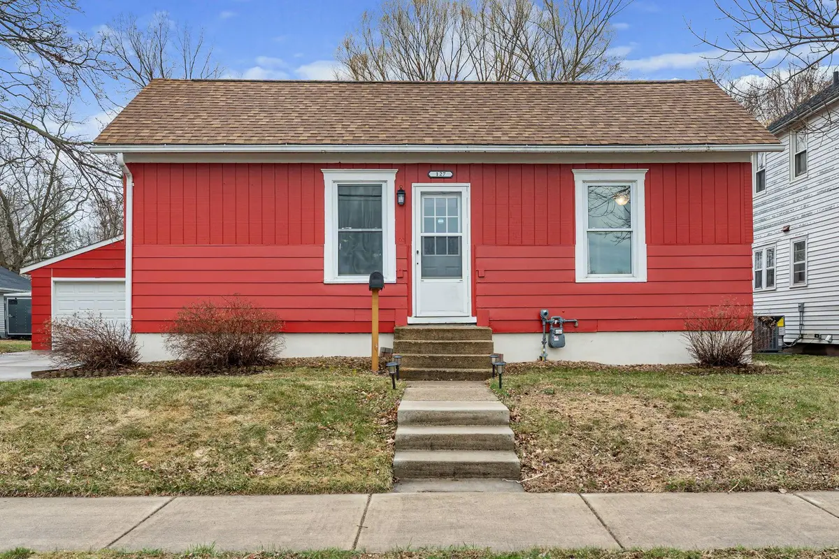 127 E Mckinley Street, Owatonna, MN 55060 - #1