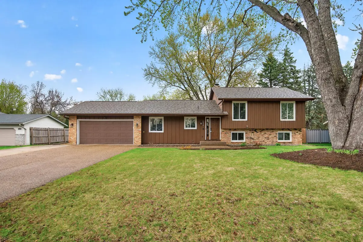 1208 Echo Drive, Burnsville, MN 55337 - #1