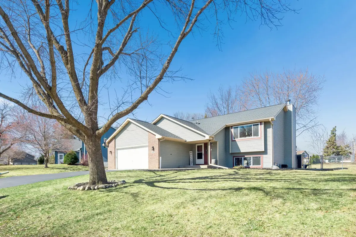 8247 Peony Lane N, Maple Grove, MN 55311 - #1