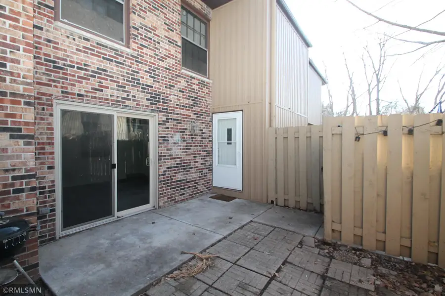 2543 Unity Avenue N, Golden Valley, MN 55422 - #2