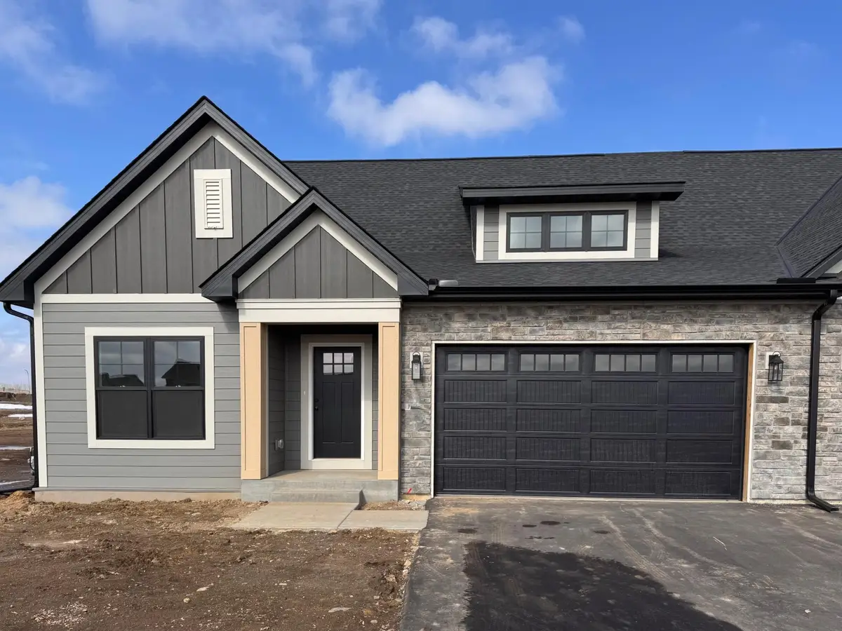 18543 Ifton Way, Lakeville, MN 55044 - #1