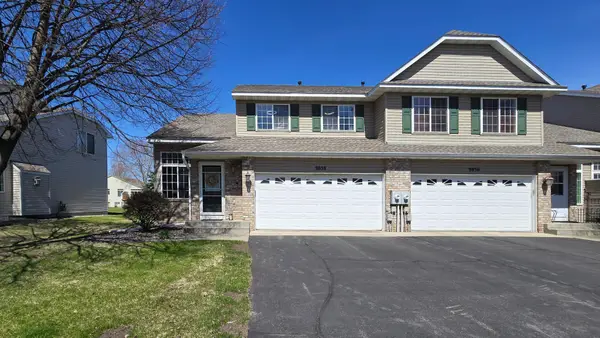 9858 Hamlet Court S, Cottage Grove, MN 55016