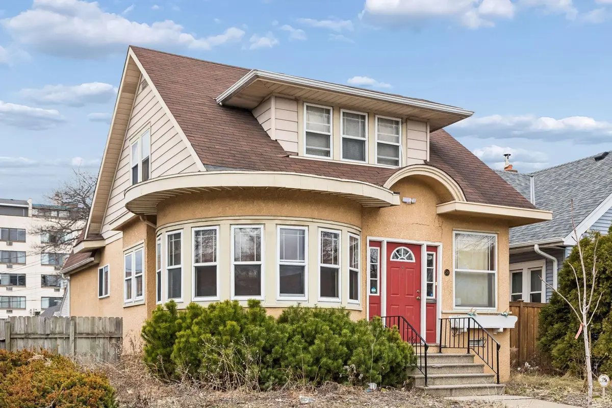 549 Asbury Street N, Saint Paul, MN 55104 - #1