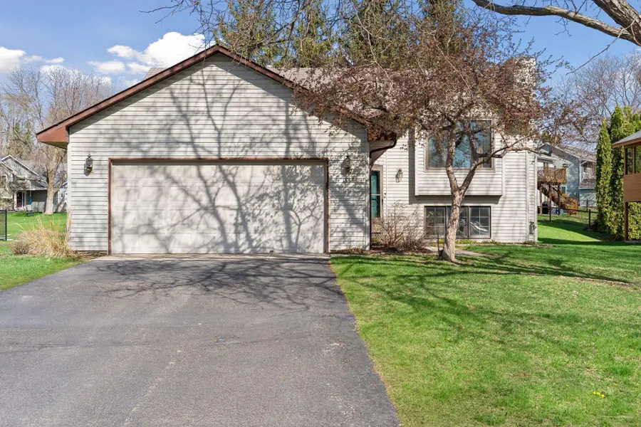 1886 Waterford Lane, Chaska, MN 55318 - #2