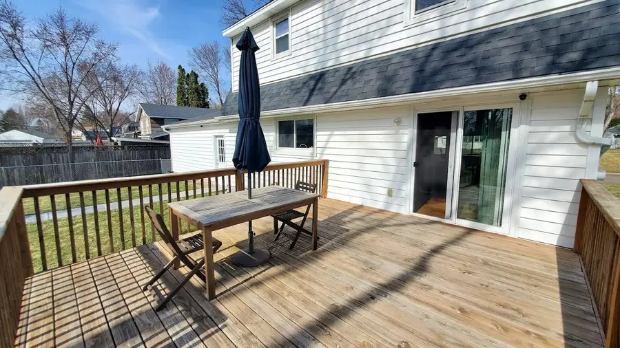 1960 Lakeaires Boulevard, White Bear Lake, MN 55110 - #3