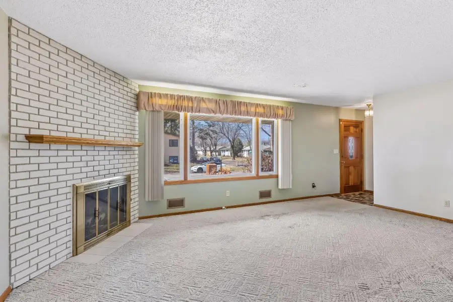 1096 Carrie Street, West Saint Paul, MN 55118 - #3