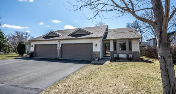 197 Hickory Street W, Farmington, MN 55024