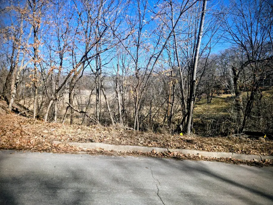 18917 Chestnut Lane, Minnetonka, MN 55345 - #3