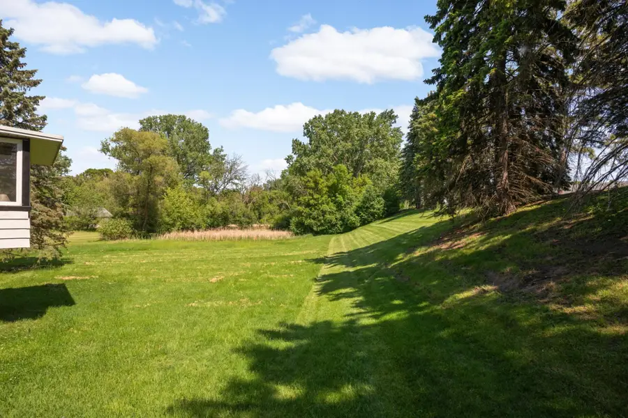 70 Kingsview Lane N, Plymouth, MN 55447 - #2