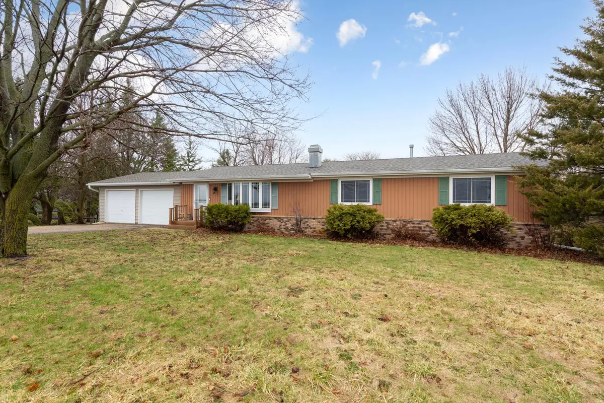 606 Riverdale Road, Mankato, MN 56001 - #1