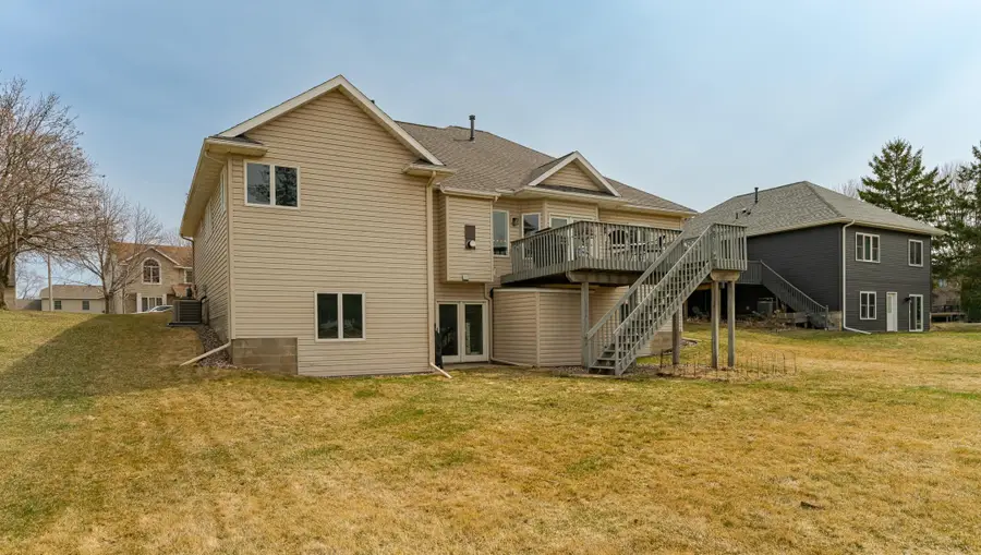 2945 Stonegate Court Sw, Rochester, MN 55902 - #3