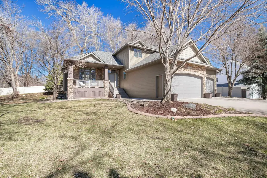 20 Northrup Avenue, Excelsior, MN 55331 - #3