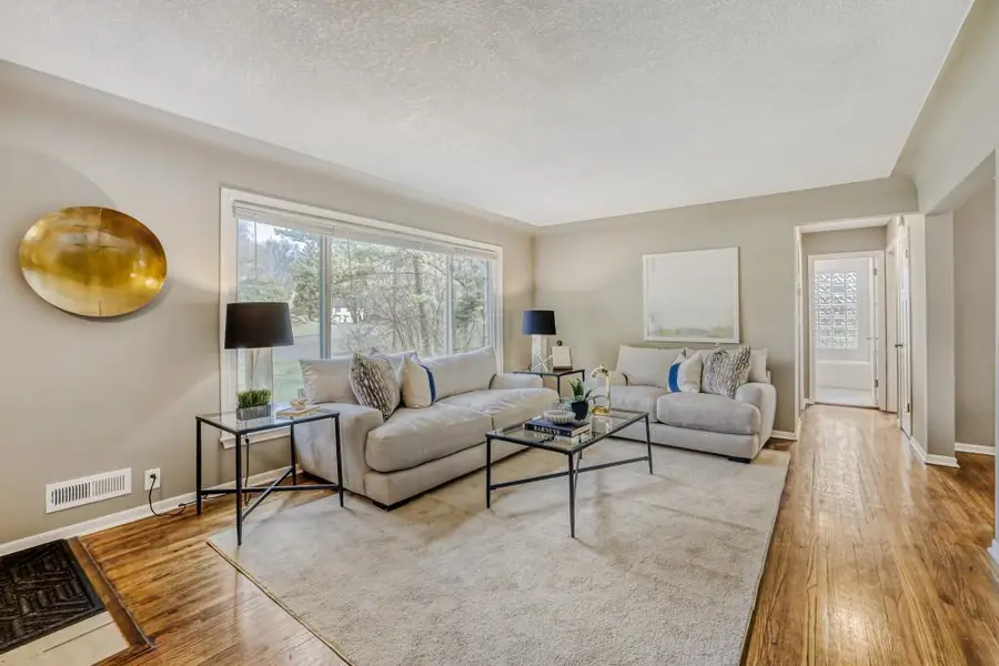 11939 James Road, Minnetonka, MN 55343 - #2
