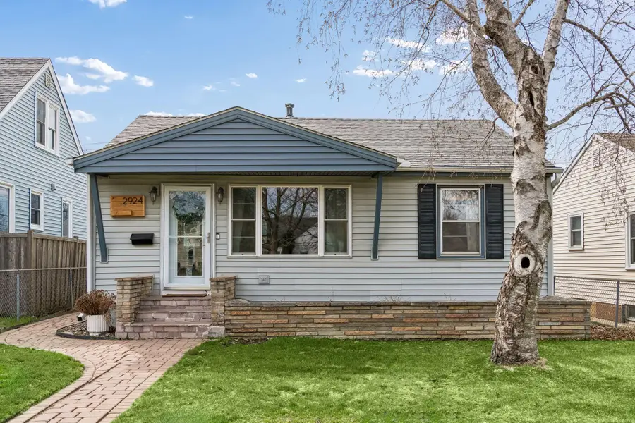 2924 Hampshire Avenue S, Saint Louis Park, MN 55426 - #2