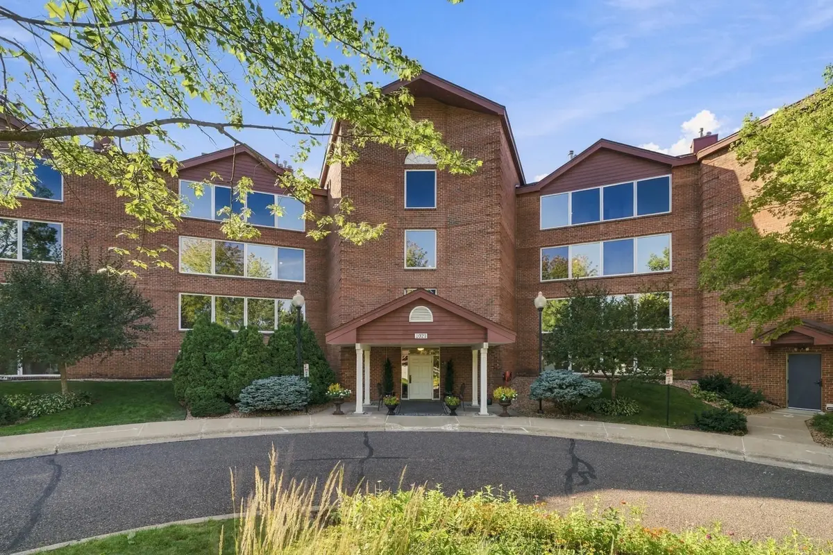 1021 Sibley Memorial Highway #404, Lilydale, MN 55118 - #1