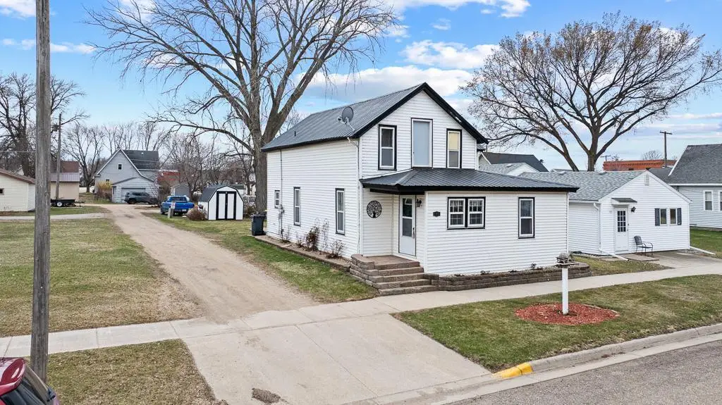 105 E Mcquestion Street, Ghent, MN 56239 - #1
