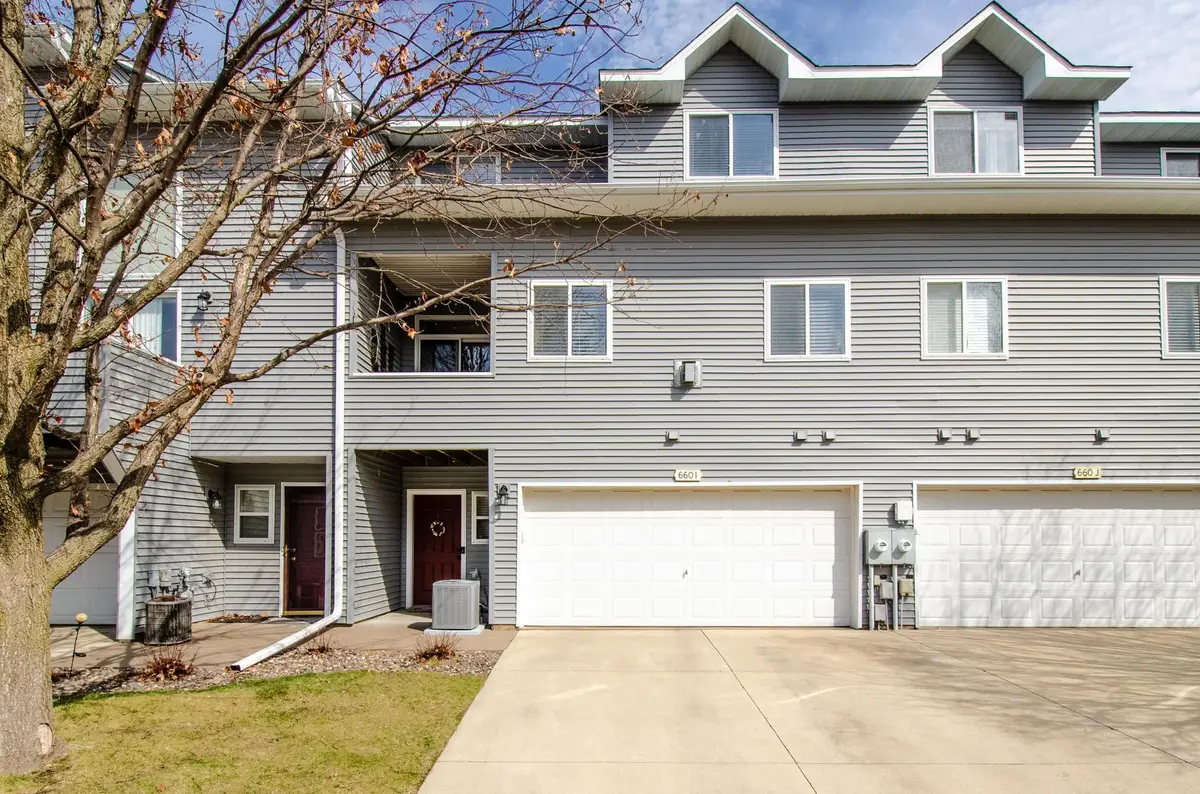 660 Kingfisher Lane #I, Woodbury, MN 55125 - #1