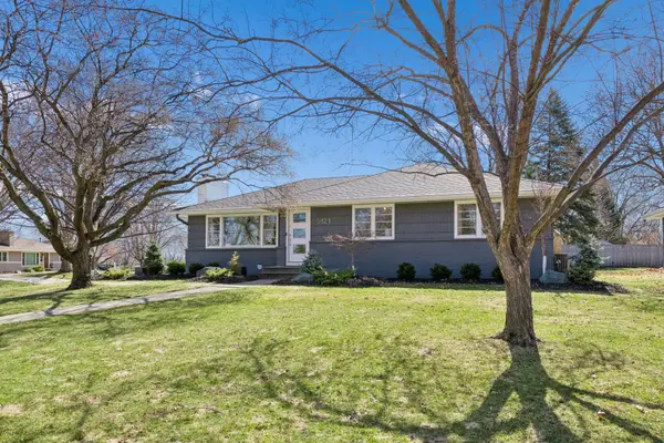 5121 Valley View Road, Edina, MN 55436