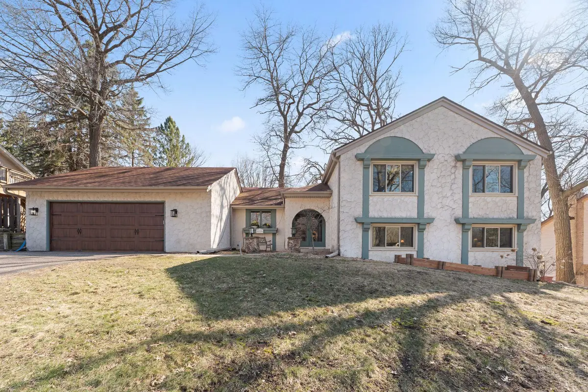 8119 Lower 129th Court, Apple Valley, MN 55124 - #1