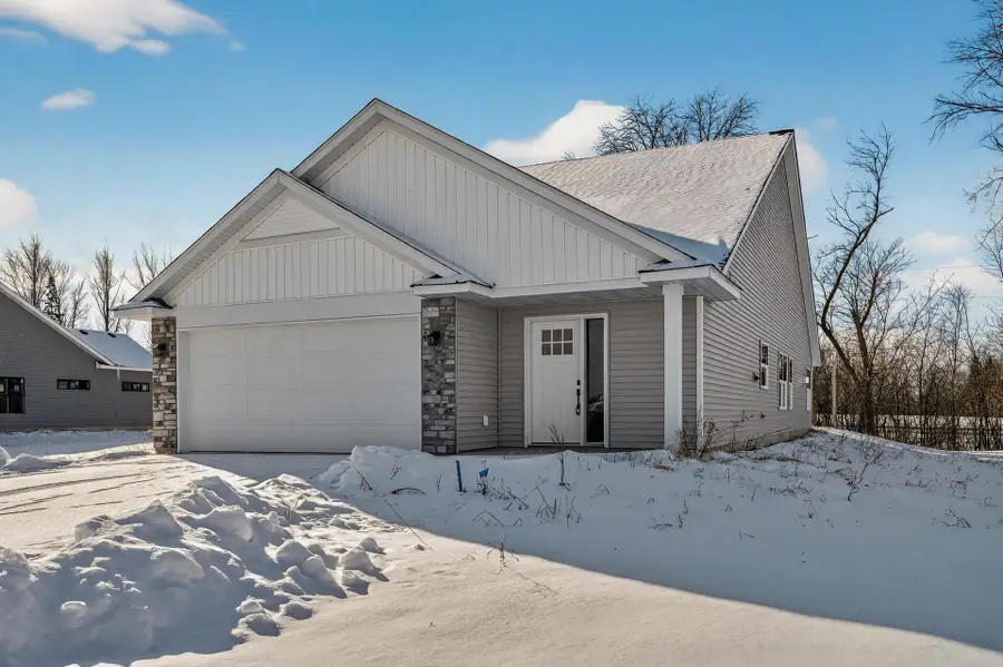 31720 Madison Road, Lindstrom, MN 55045 - #3