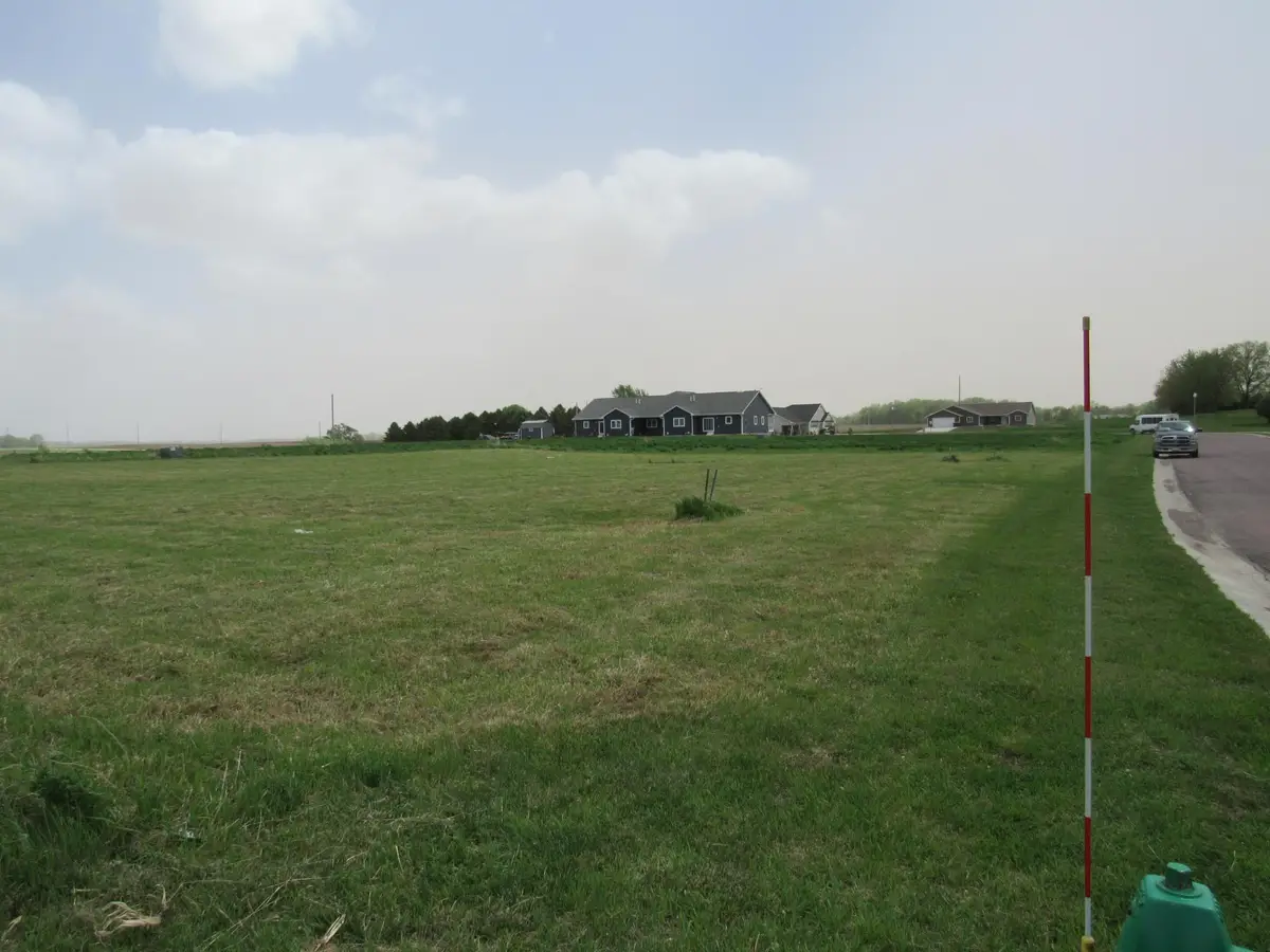 121 Bluestem Drive, Blue Earth, MN 56013 - #1