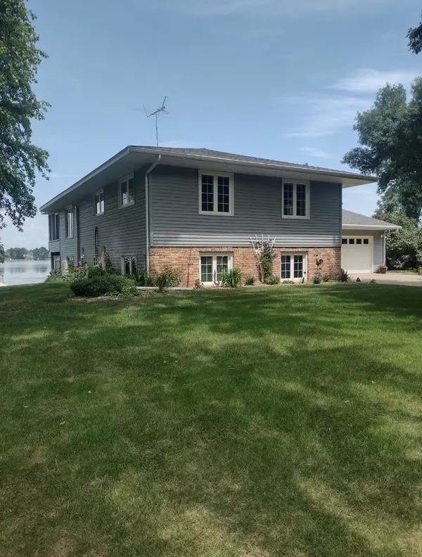 2391 Kimball Avenue Nw, Annandale, MN 55302