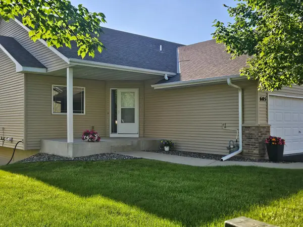 605 Amber Lane, Buffalo, MN 55313
