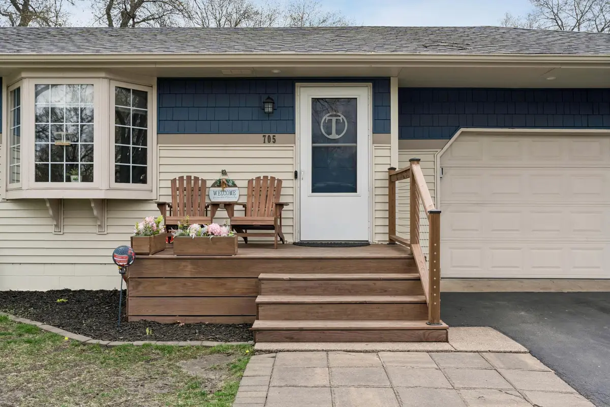 705 118th Avenue Ne, Blaine, MN 55434 - #1
