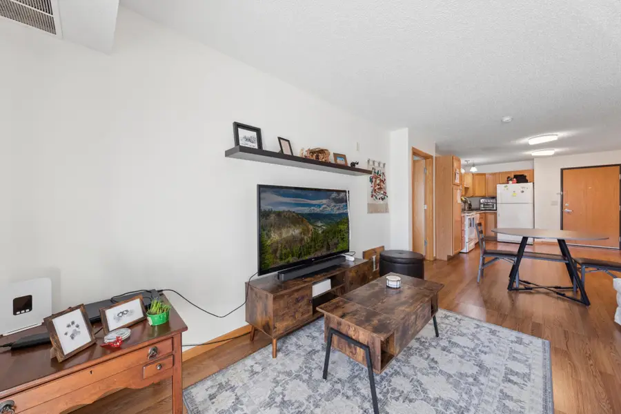1590 Parkwood Drive #207, Woodbury, MN 55125 - #2